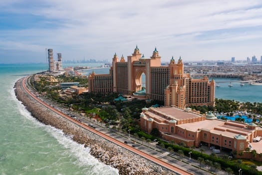 Luxury Resorts in Dubai with World-Class Dining